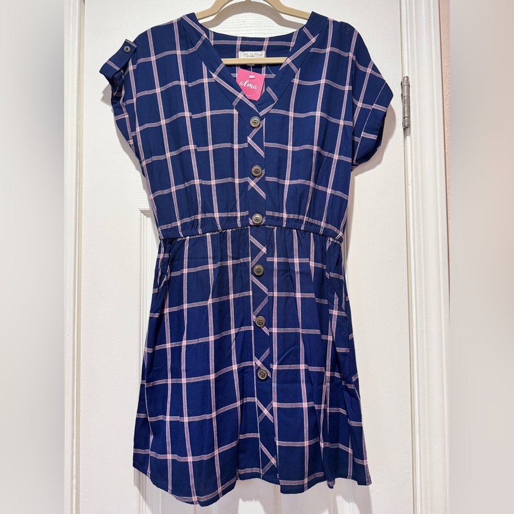 Short Sleeve Plaid Navy-Pink Shirtwaist Dress - Medium